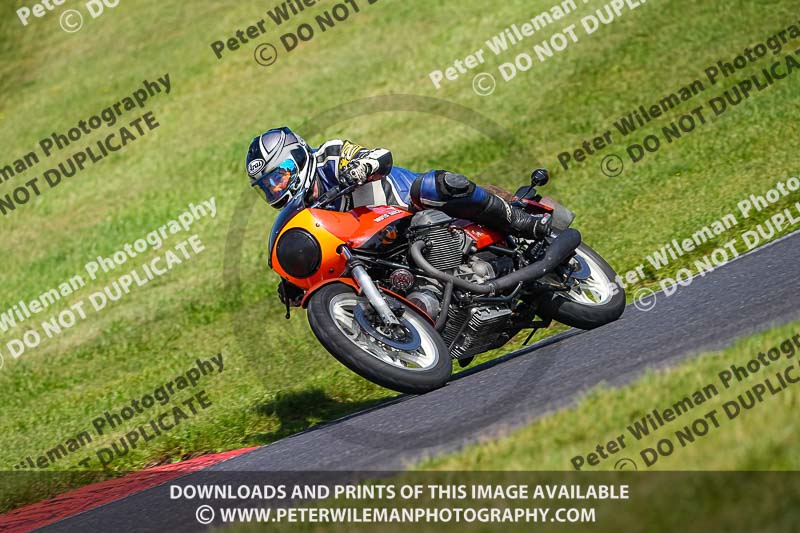 Vintage motorcycle club;eventdigitalimages;mallory park;mallory park trackday photographs;no limits trackdays;peter wileman photography;trackday digital images;trackday photos;vmcc festival 1000 bikes photographs